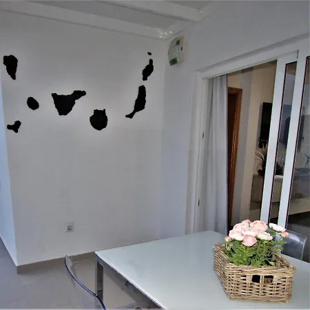 Apartment Casa Rojas *